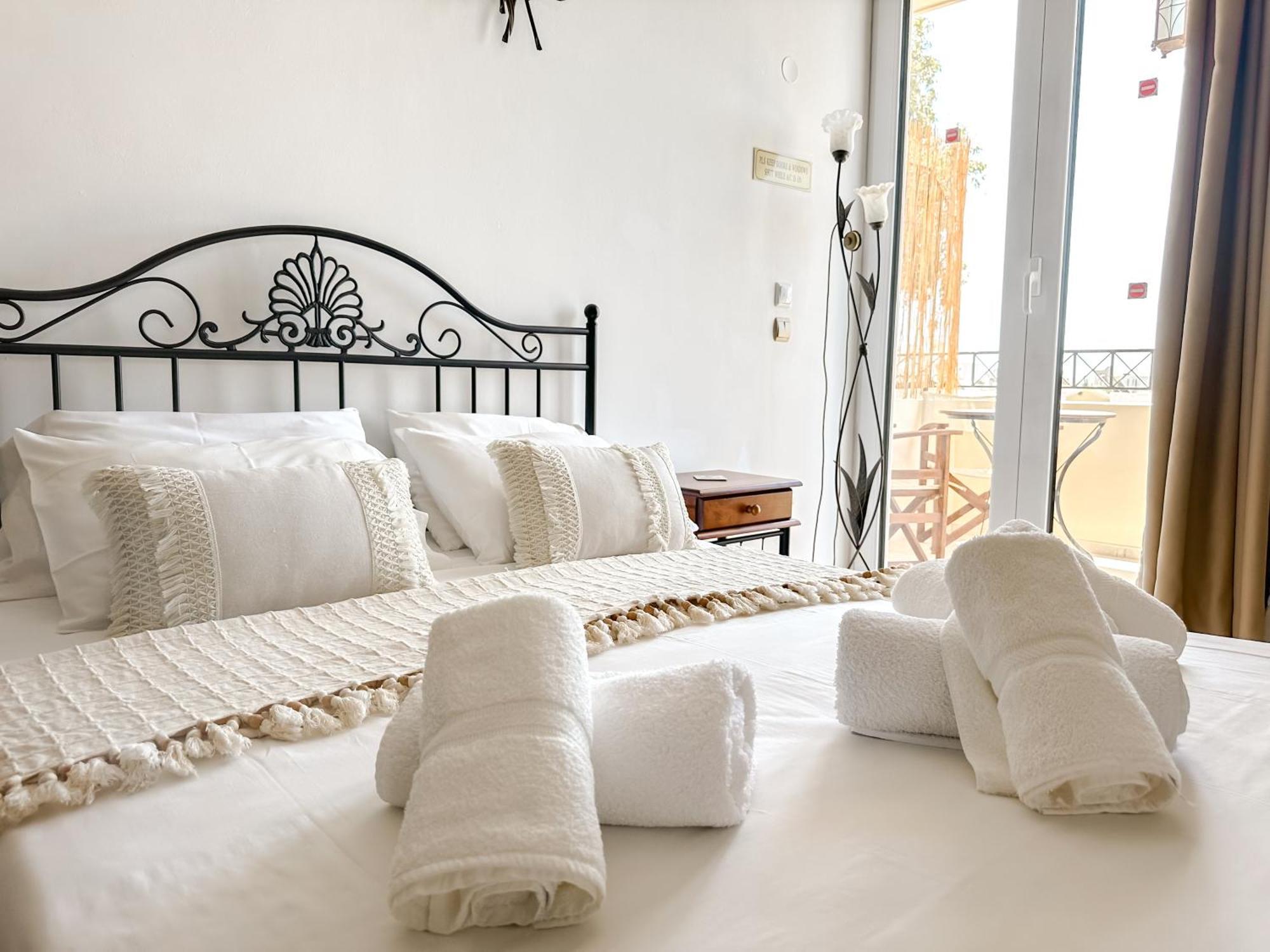 Theonia Villas Pefki  ภายนอก รูปภาพ
